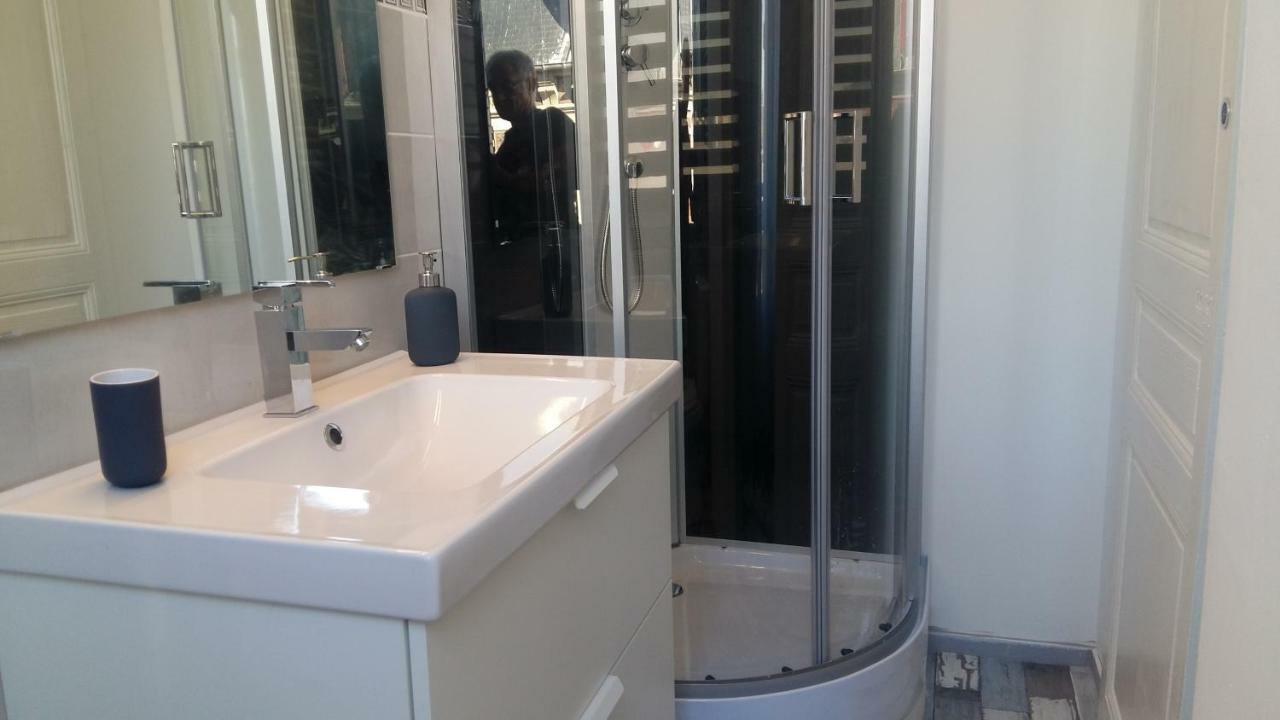 100 M De La Mer, Sauna, Wifi Mers-les-Bains Bagian luar foto