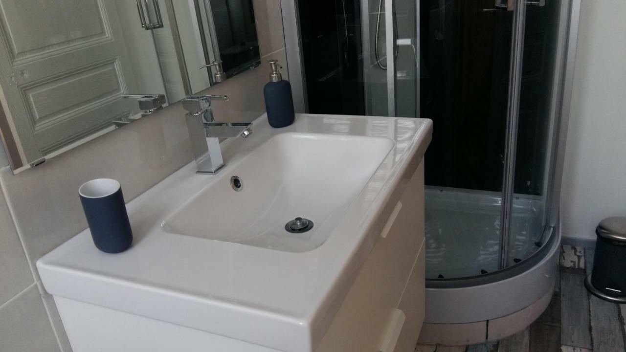 100 M De La Mer, Sauna, Wifi Mers-les-Bains Bagian luar foto