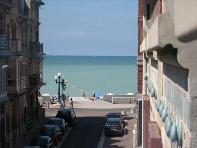 100 M De La Mer, Sauna, Wifi Mers-les-Bains Bagian luar foto